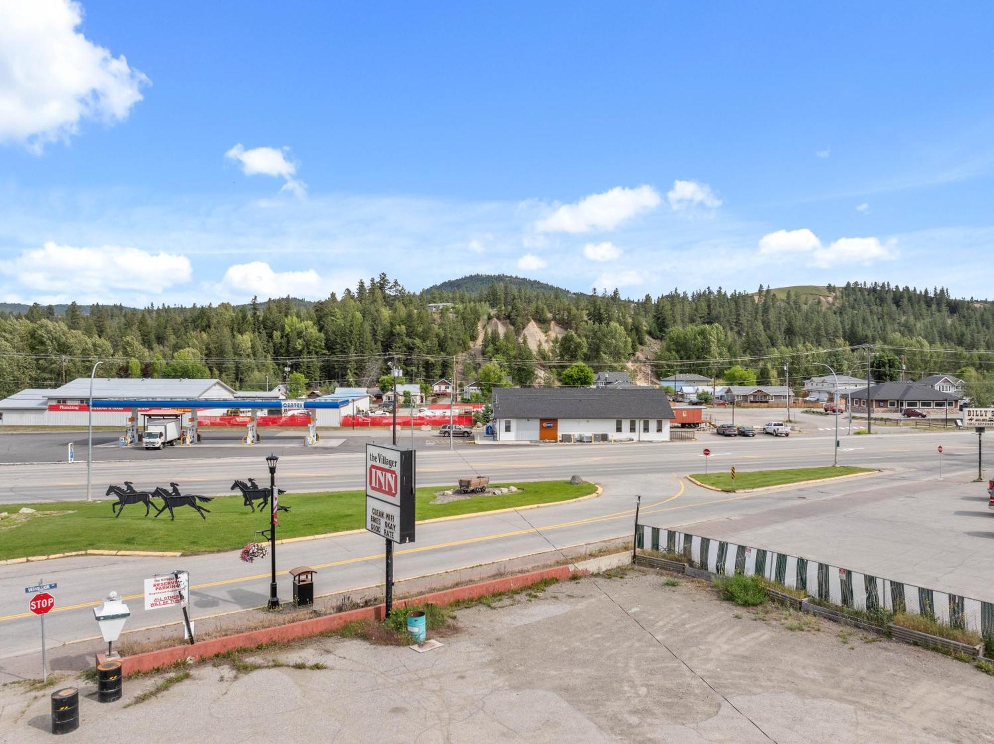 The Villager Inn Princeton Motel Екстер'єр фото