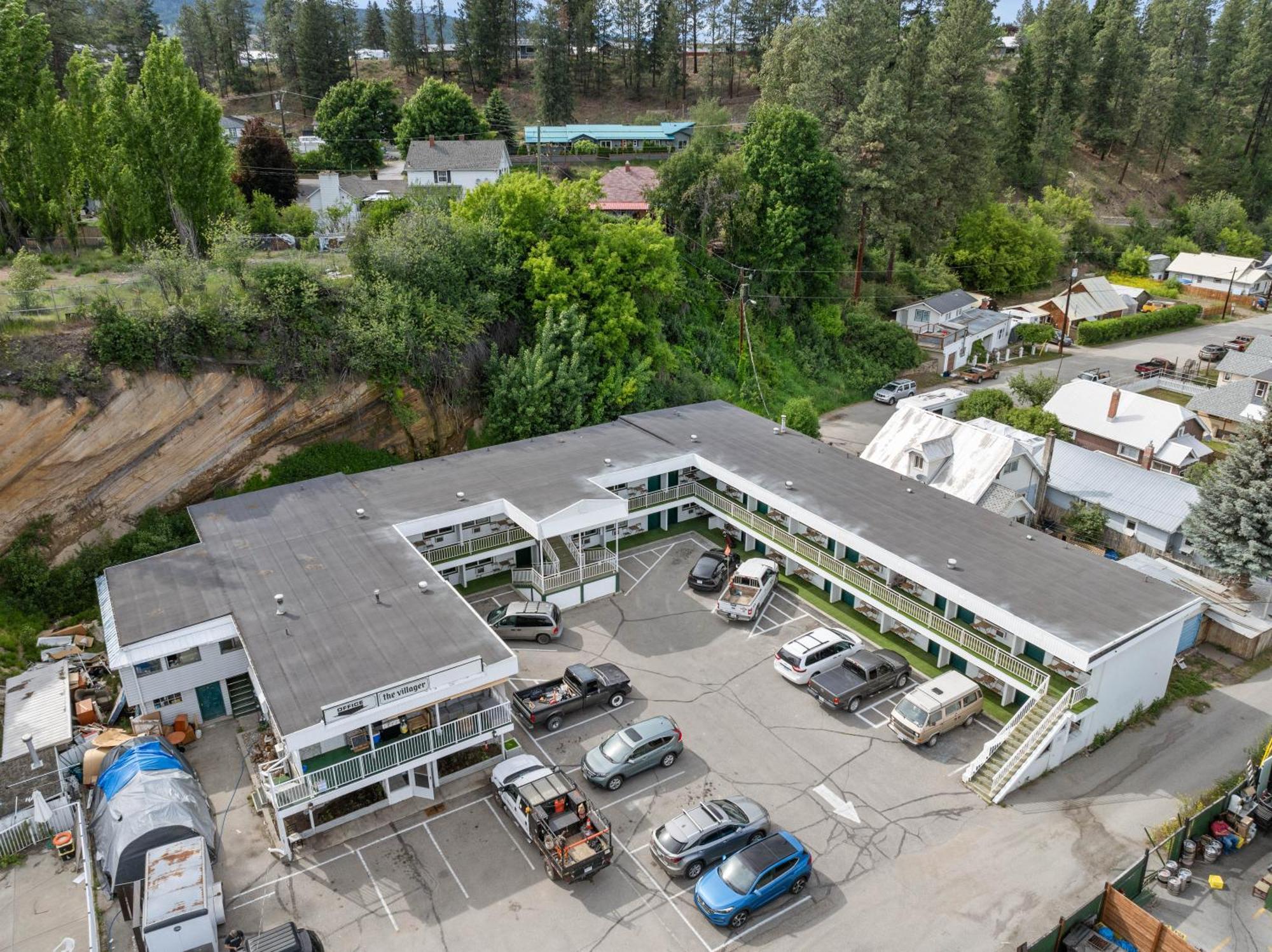 The Villager Inn Princeton Motel Екстер'єр фото